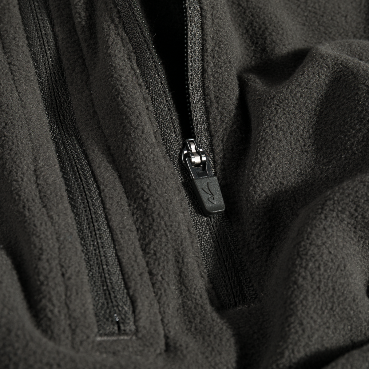 Auro Men's Fleece Zip Top — Black Olive