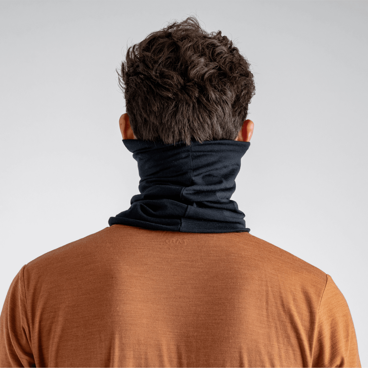 Senti Merino Multifunctional Scarf — Dark Navy